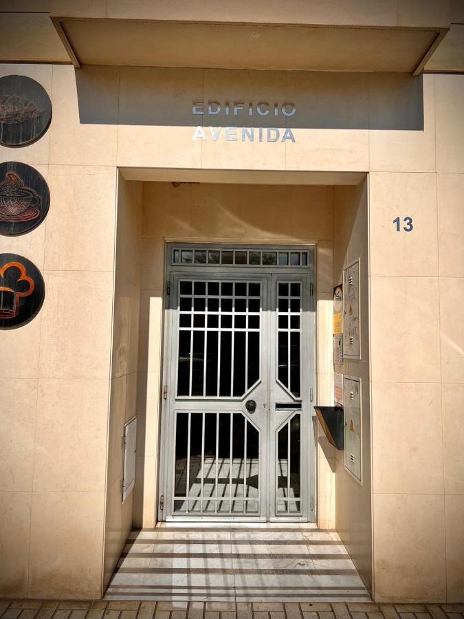 Homely Malaga Av Rosaleda Centro Historico Málaga Exterior foto